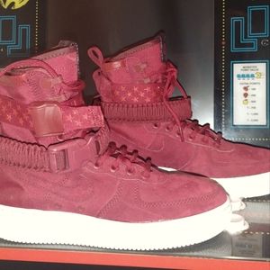 Nike special forces high sz 6